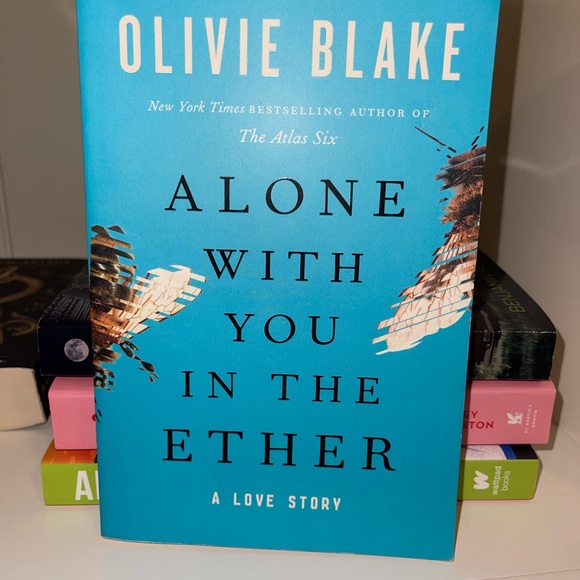 YA Book Collection - Picture 7 of 10